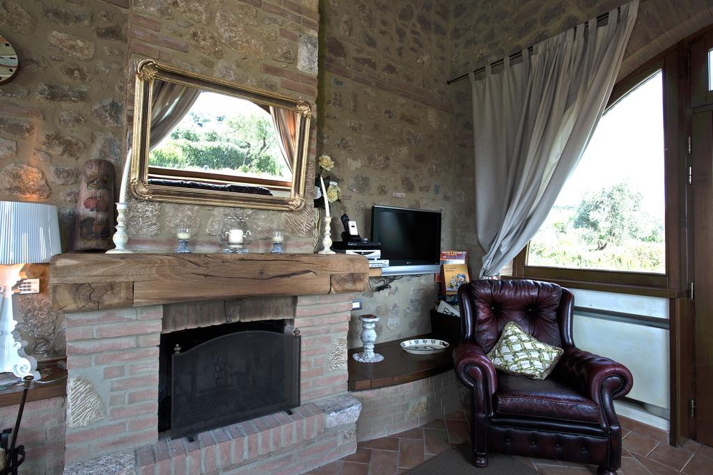Casa Sandro A Podere Pascianella Villa Castelmuzio Cameră foto